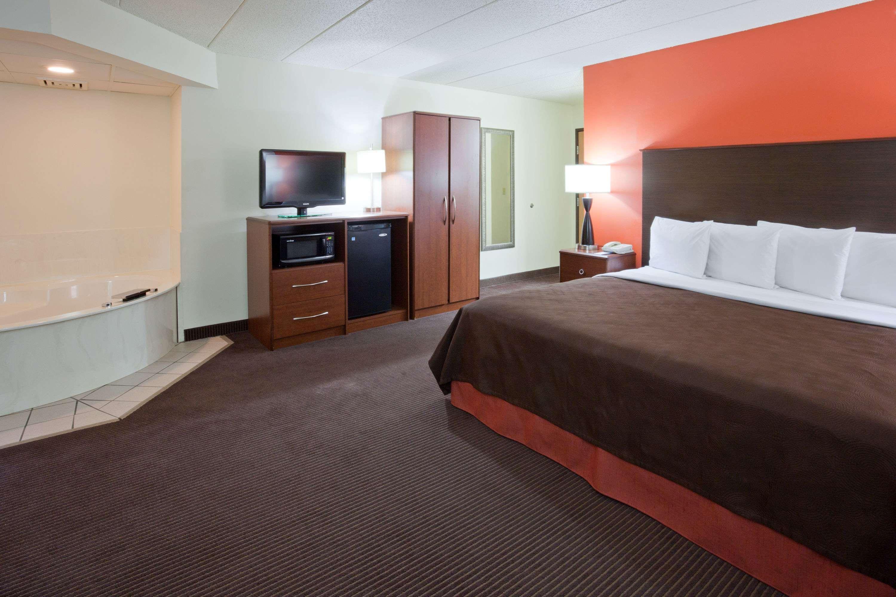 Americinn By Wyndham Coon Rapids Dış mekan fotoğraf