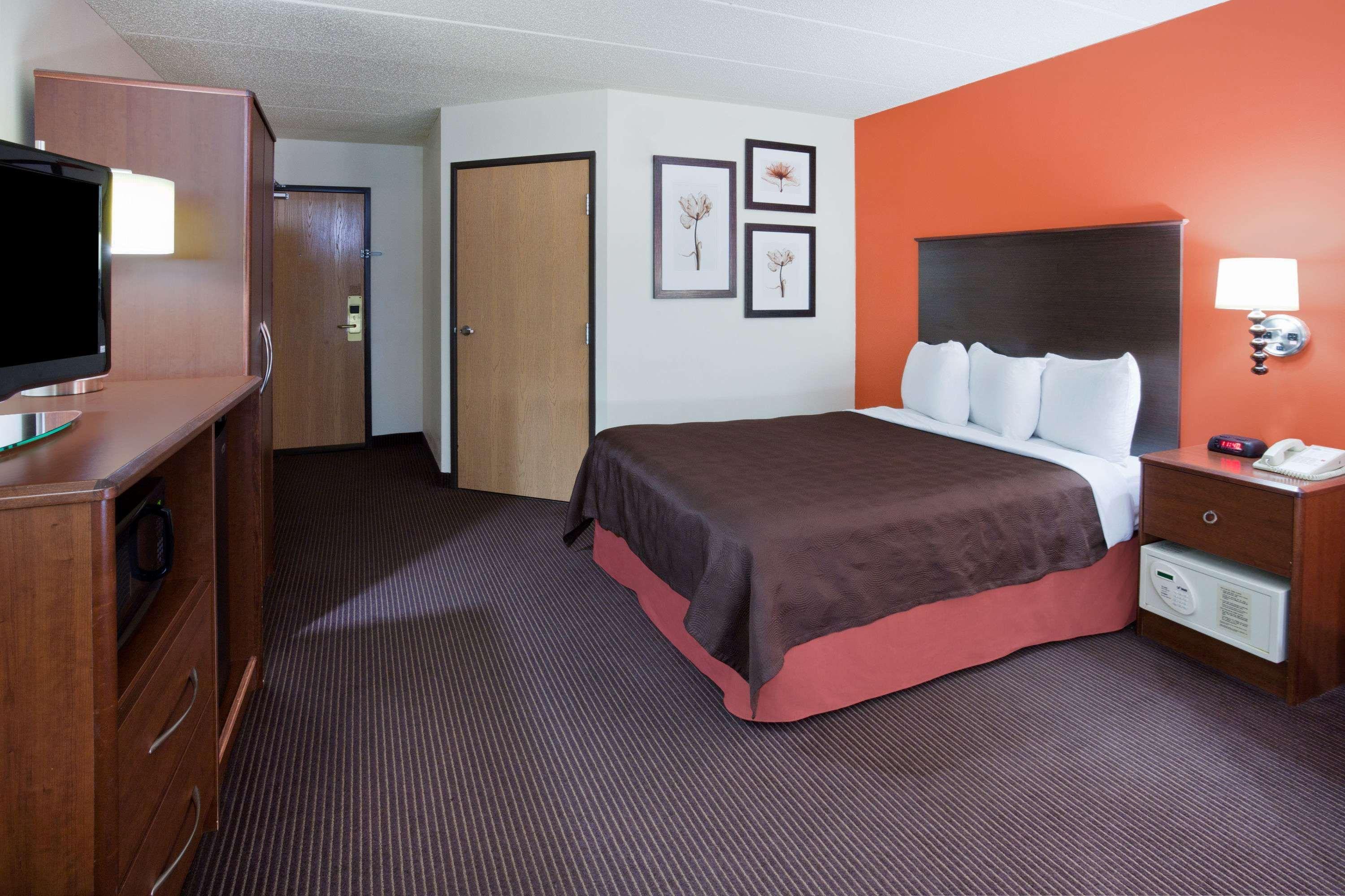 Americinn By Wyndham Coon Rapids Dış mekan fotoğraf