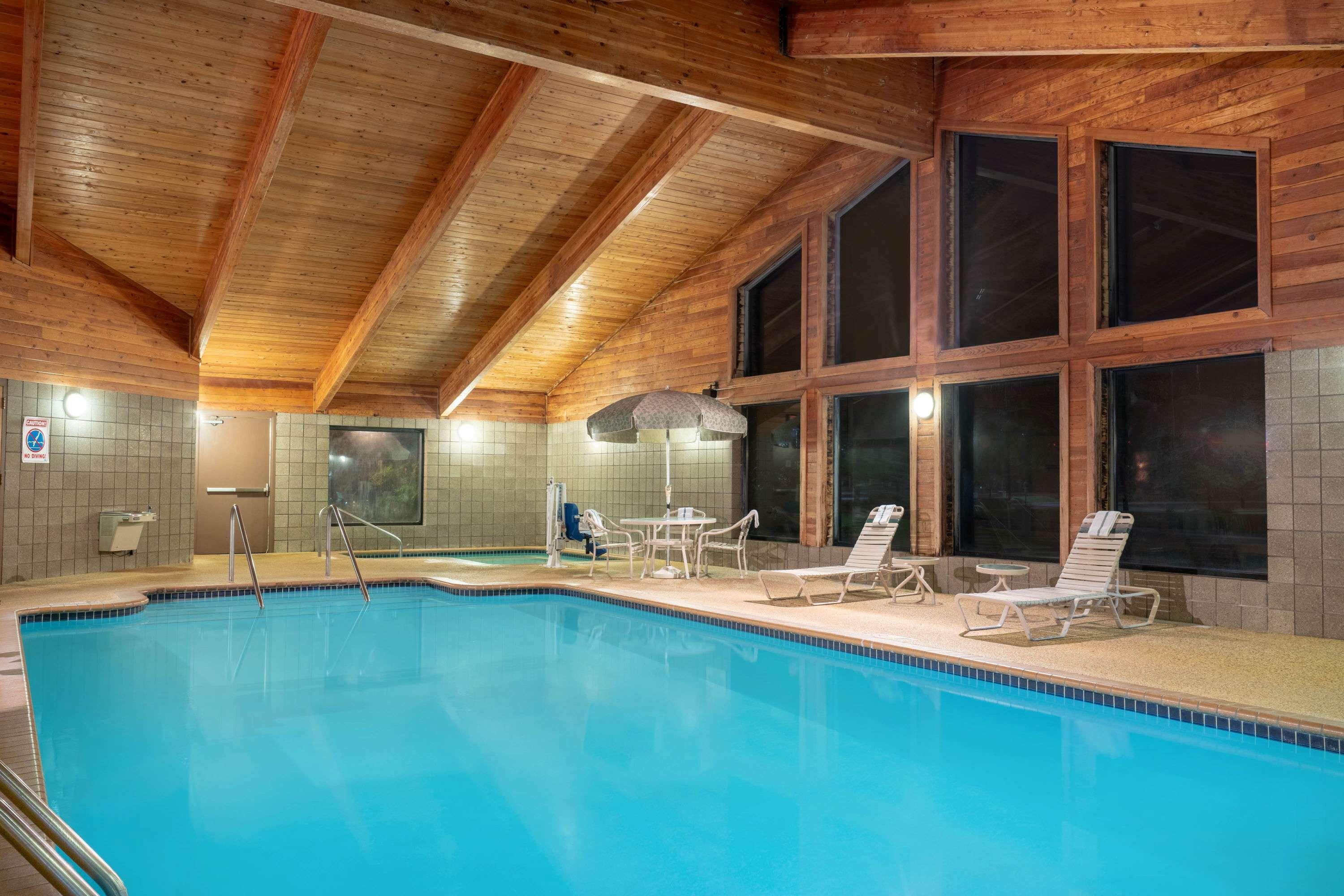 Americinn By Wyndham Coon Rapids Dış mekan fotoğraf